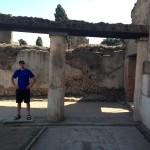 main Pompeii building