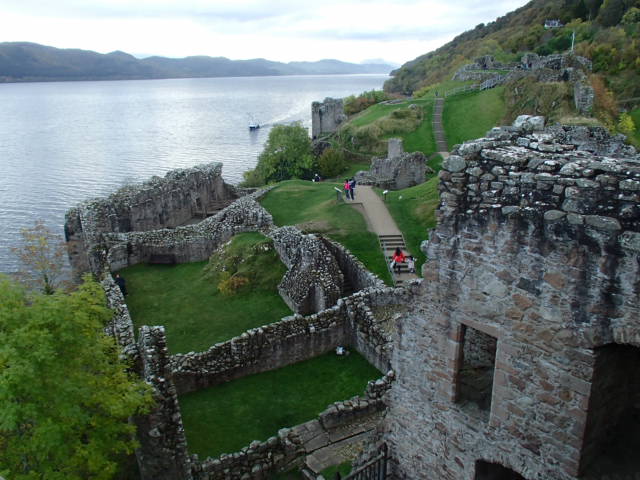 Urquhart castle 