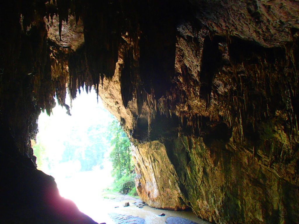 Tham Lod Cave, Thailand
