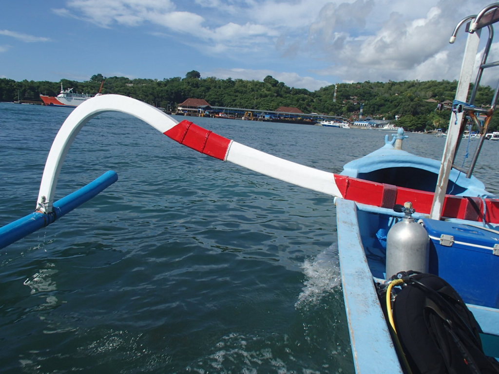 dive padang bai